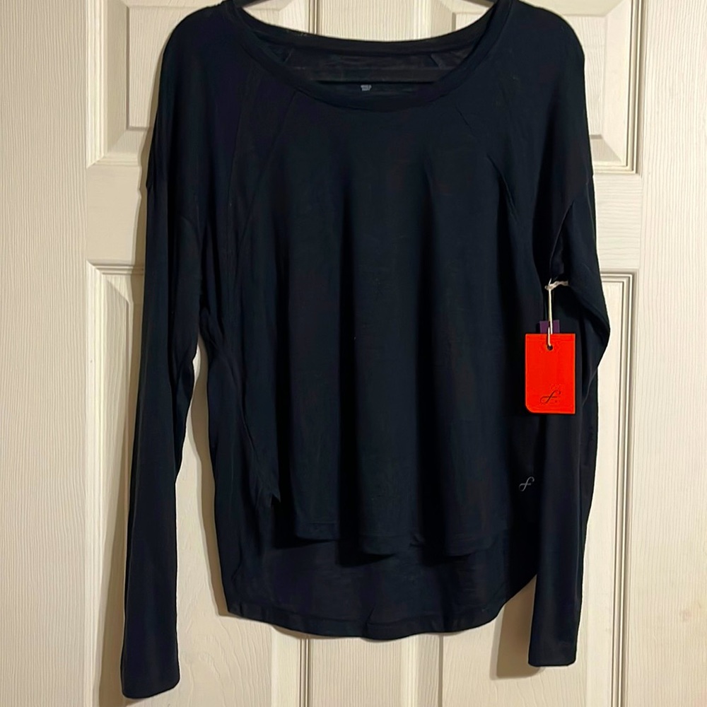 Womens Freely Riley LS Tee Black